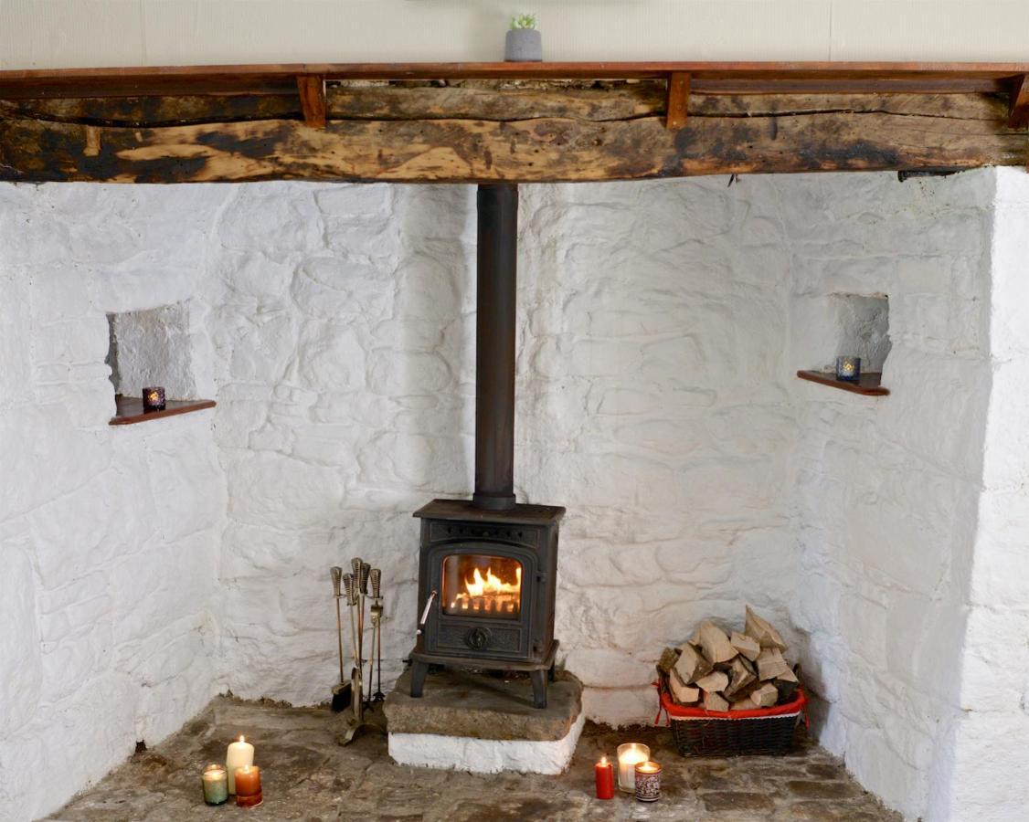 Corderry Farmhouse, Idyllic Cottage Amid 250 Acres Lisvernane ภายนอก รูปภาพ