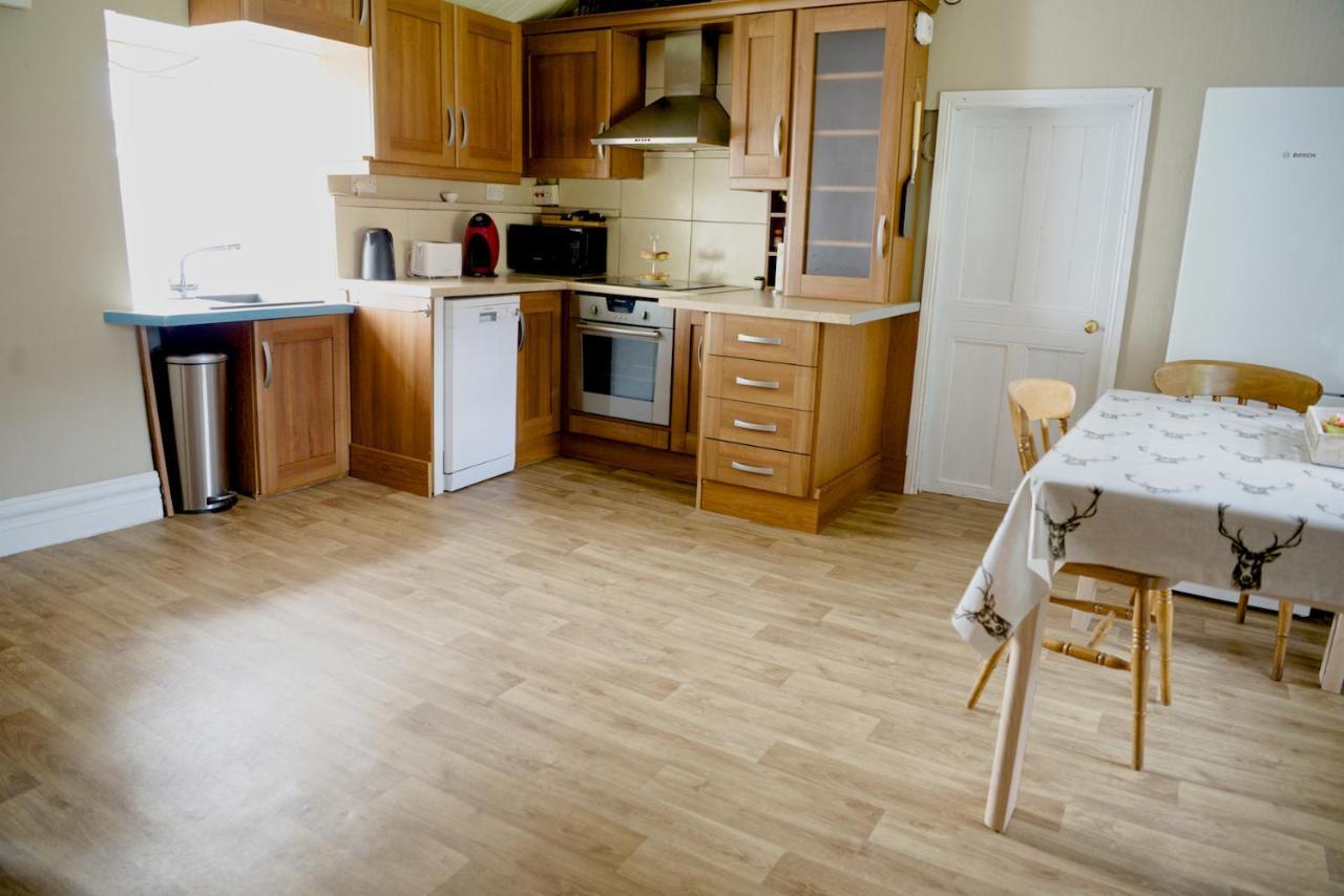 Corderry Farmhouse, Idyllic Cottage Amid 250 Acres Lisvernane ภายนอก รูปภาพ