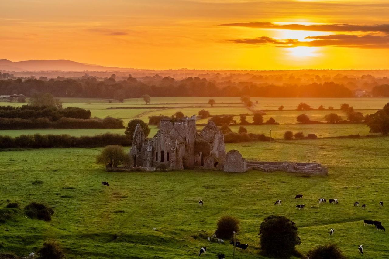 Corderry Farmhouse, Idyllic Cottage Amid 250 Acres Lisvernane ภายนอก รูปภาพ